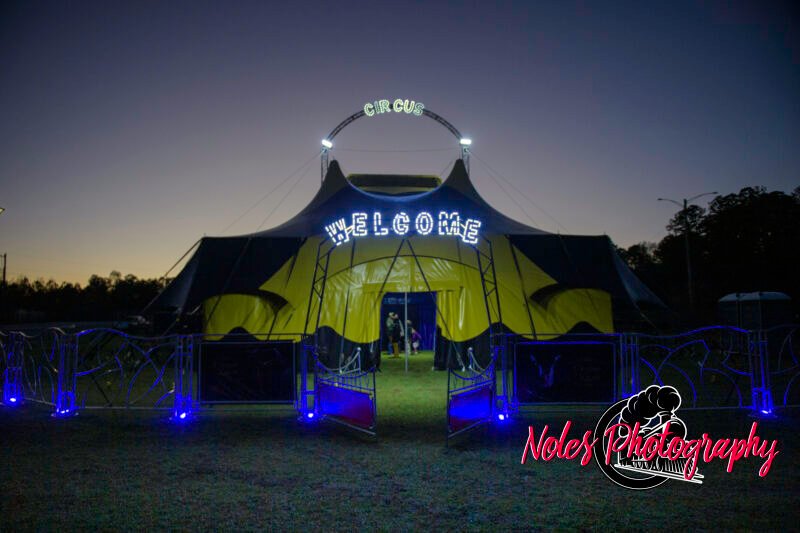 Cirque-Duluxe-at-Lee-County-Fairgrounds-10580